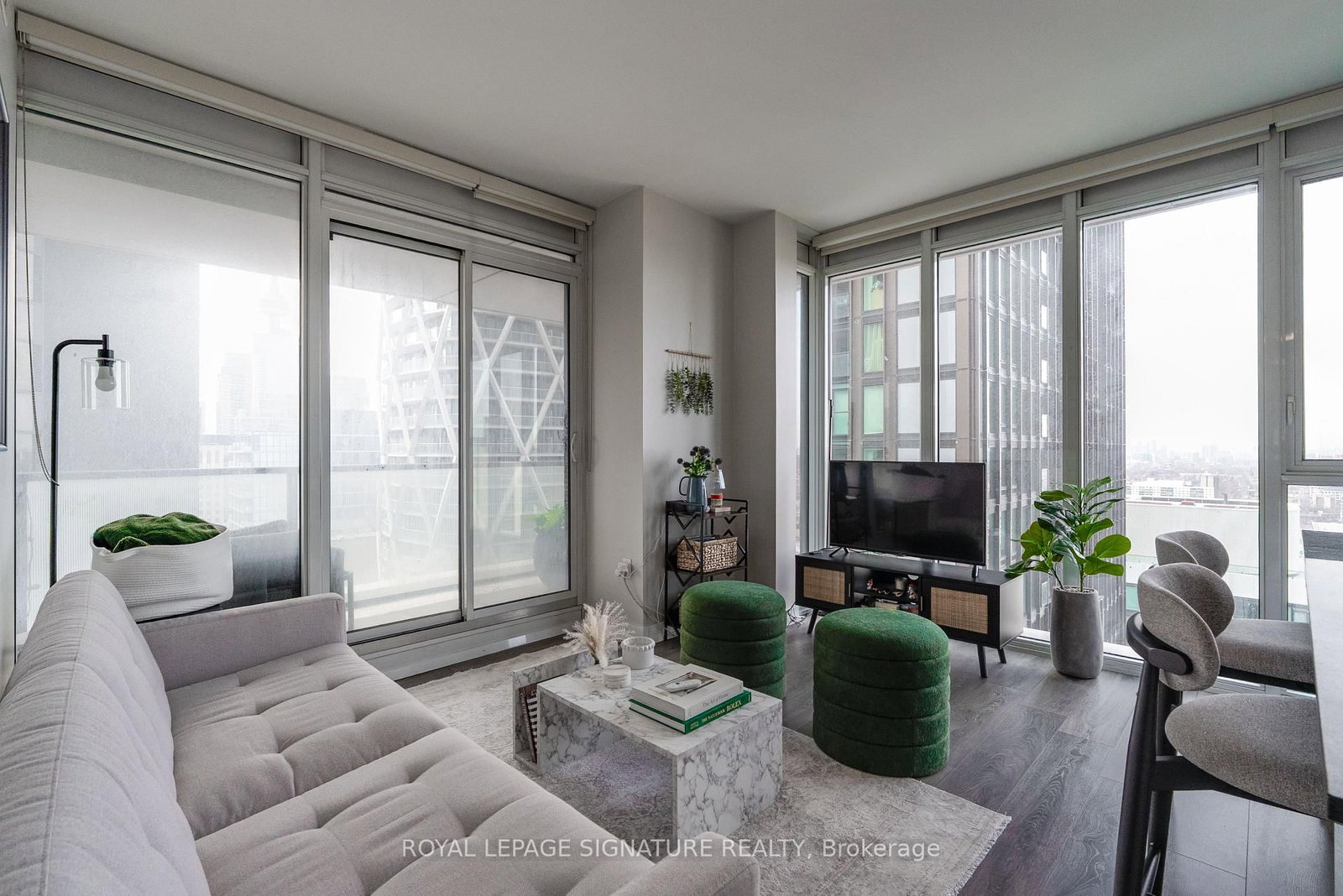 426 University Avenue #2503