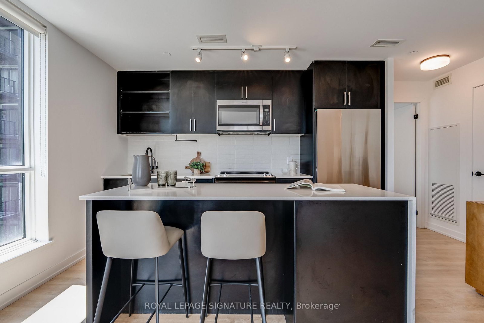 2300 St. Clair Ave W #517 | Toronto | Elena Saradidis Group