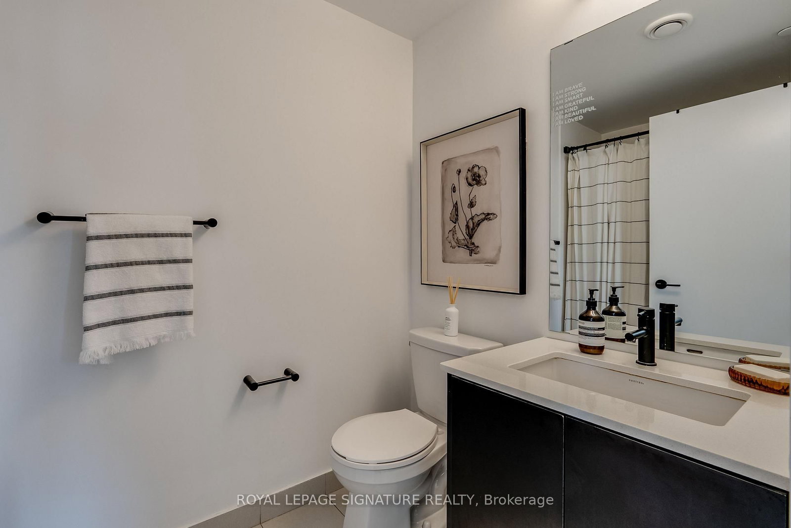 2300 St. Clair Ave W #517 | Toronto | Elena Saradidis Group