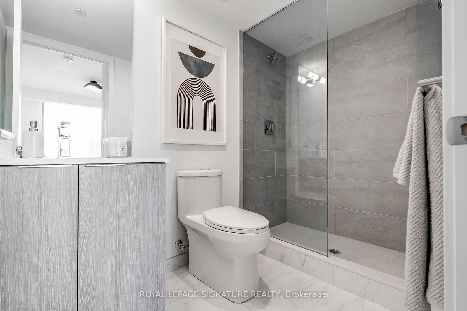 47 Mutual Street #605 | Toronto | Elena Saradidis Group