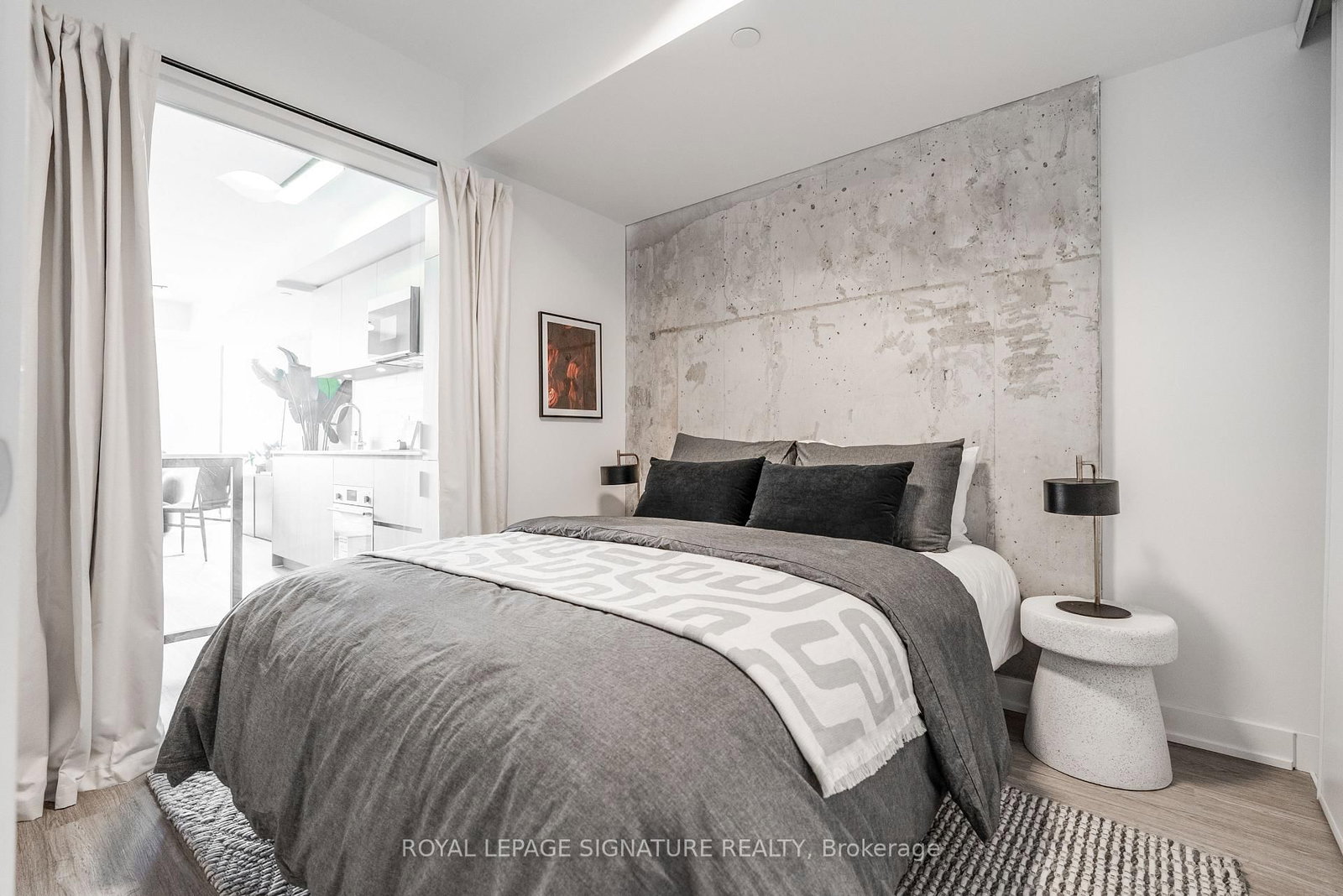 47 Mutual Street #605 | Toronto | Elena Saradidis Group