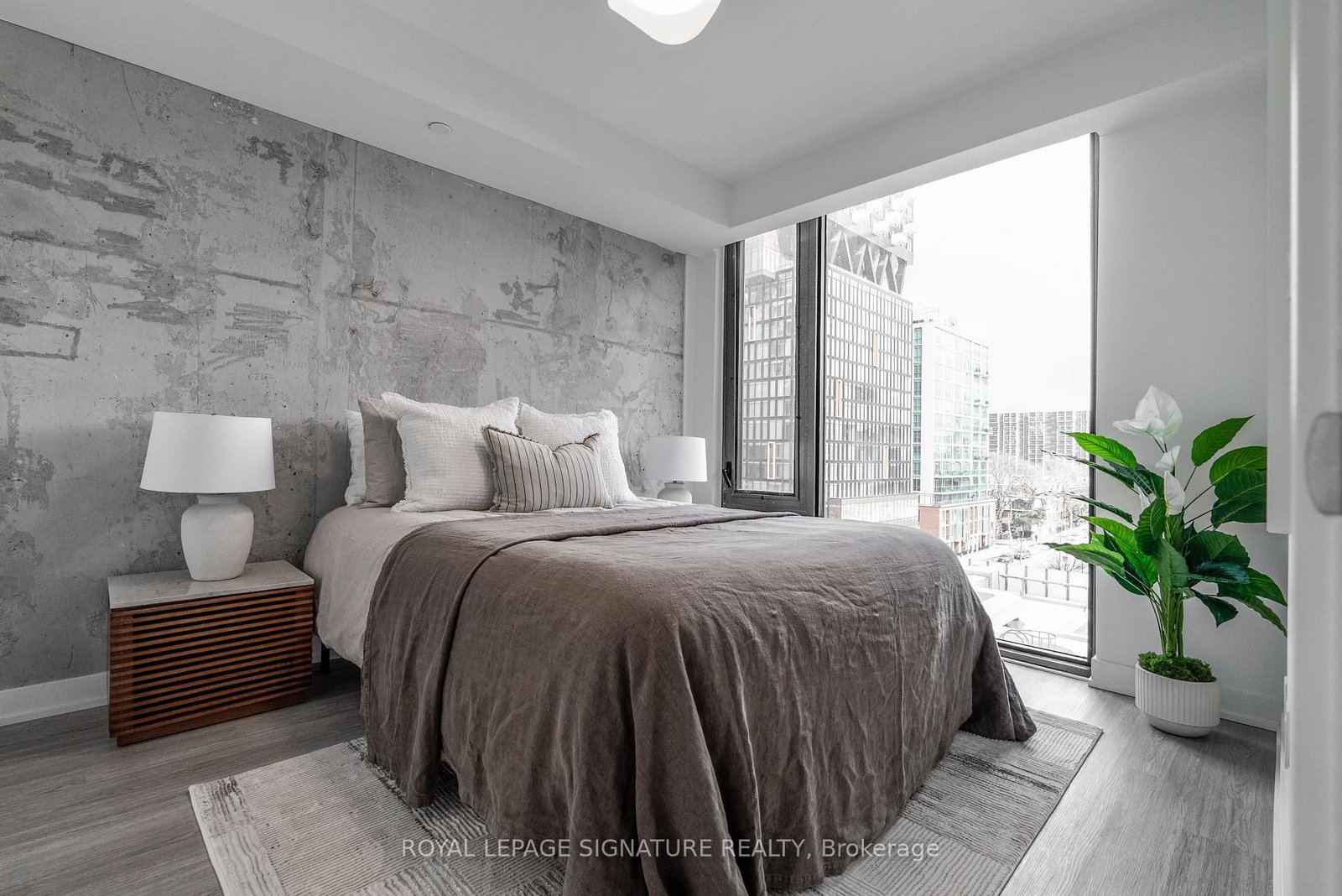 47 Mutual Street #605 | Toronto | Elena Saradidis Group