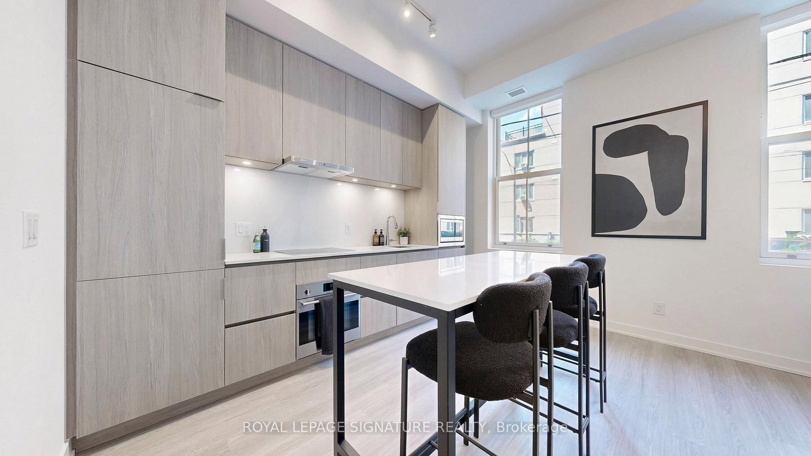 81 Shuter Street | Toronto | Elena Saradidis Group