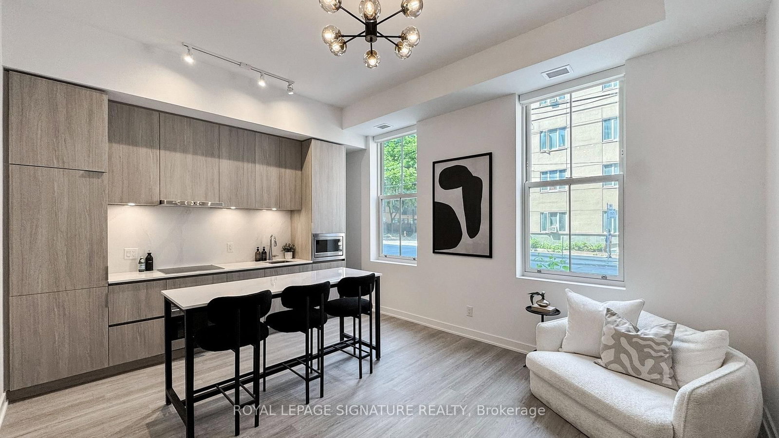 81 Shuter Street | Toronto | Elena Saradidis Group