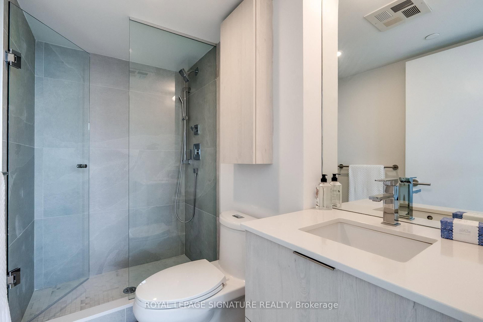 47 Mutual St #3107 | Toronto | Elena Saradidis Group