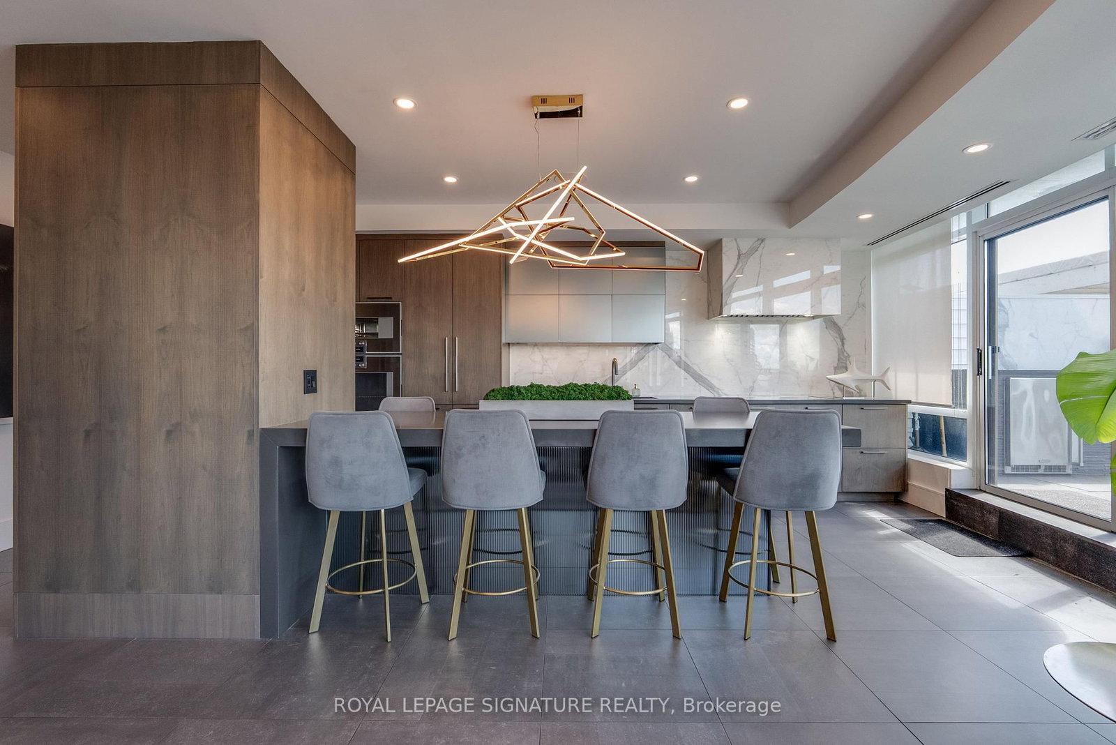 500 Queens Quay W #602E | Toronto | Elena Saradidis Group