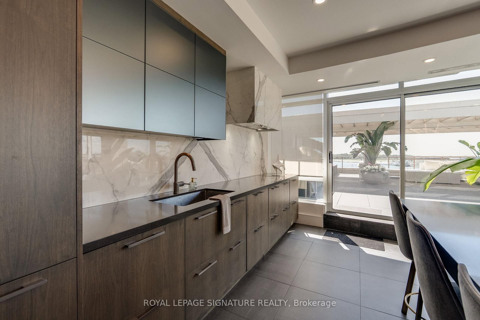 500 Queens Quay W #602E | Toronto | Elena Saradidis Group