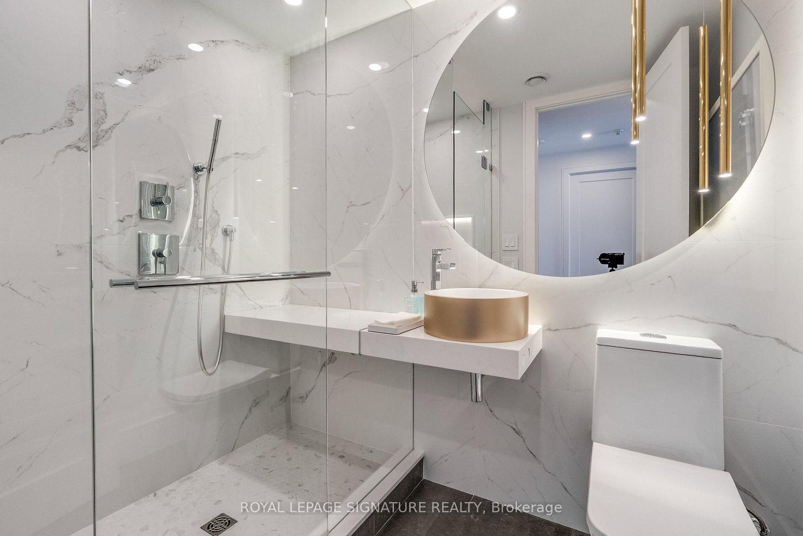 500 Queens Quay W #602E | Toronto | Elena Saradidis Group
