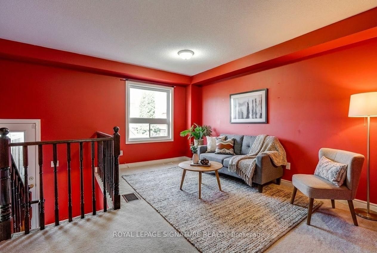 54 Oakins Lane | Ajax | Elena Saradidis Group