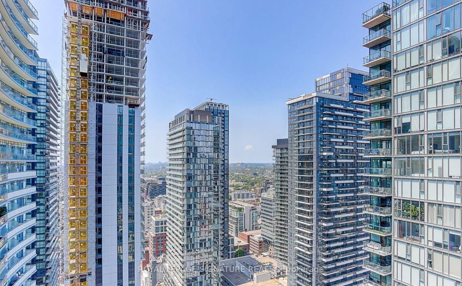 295 Adelaide St W #3701 | Toronto | Elena Saradidis Group