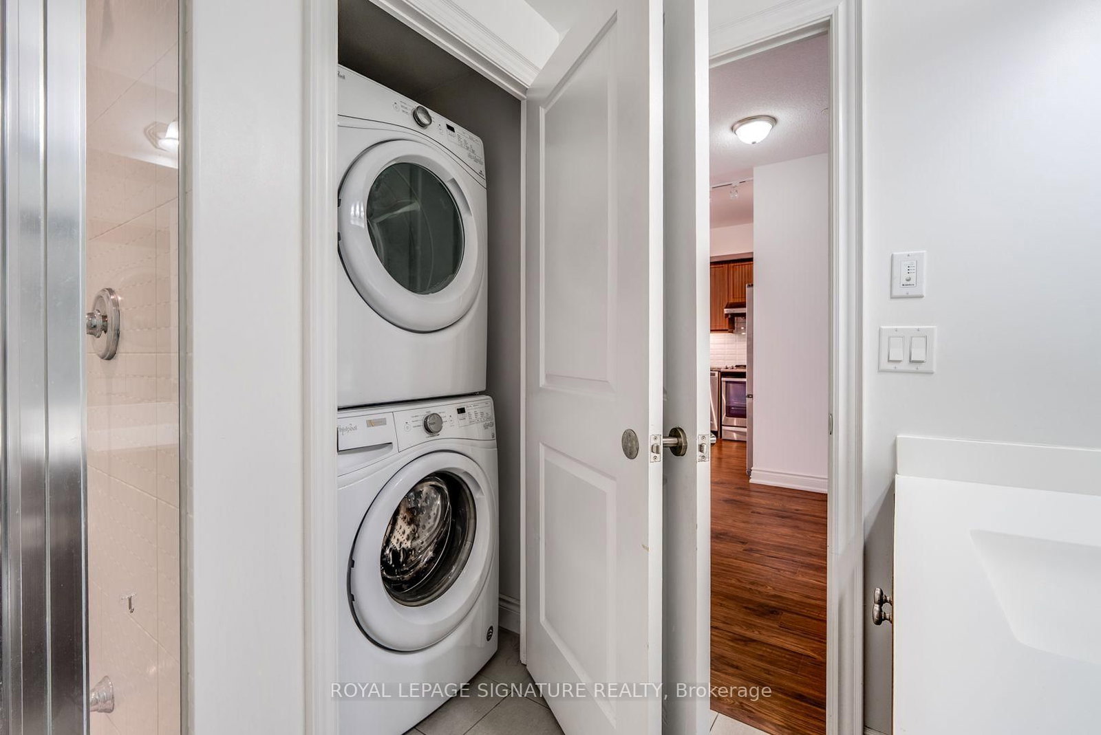 33 Clegg Rd #1105 | Markham | Elena Saradidis Group