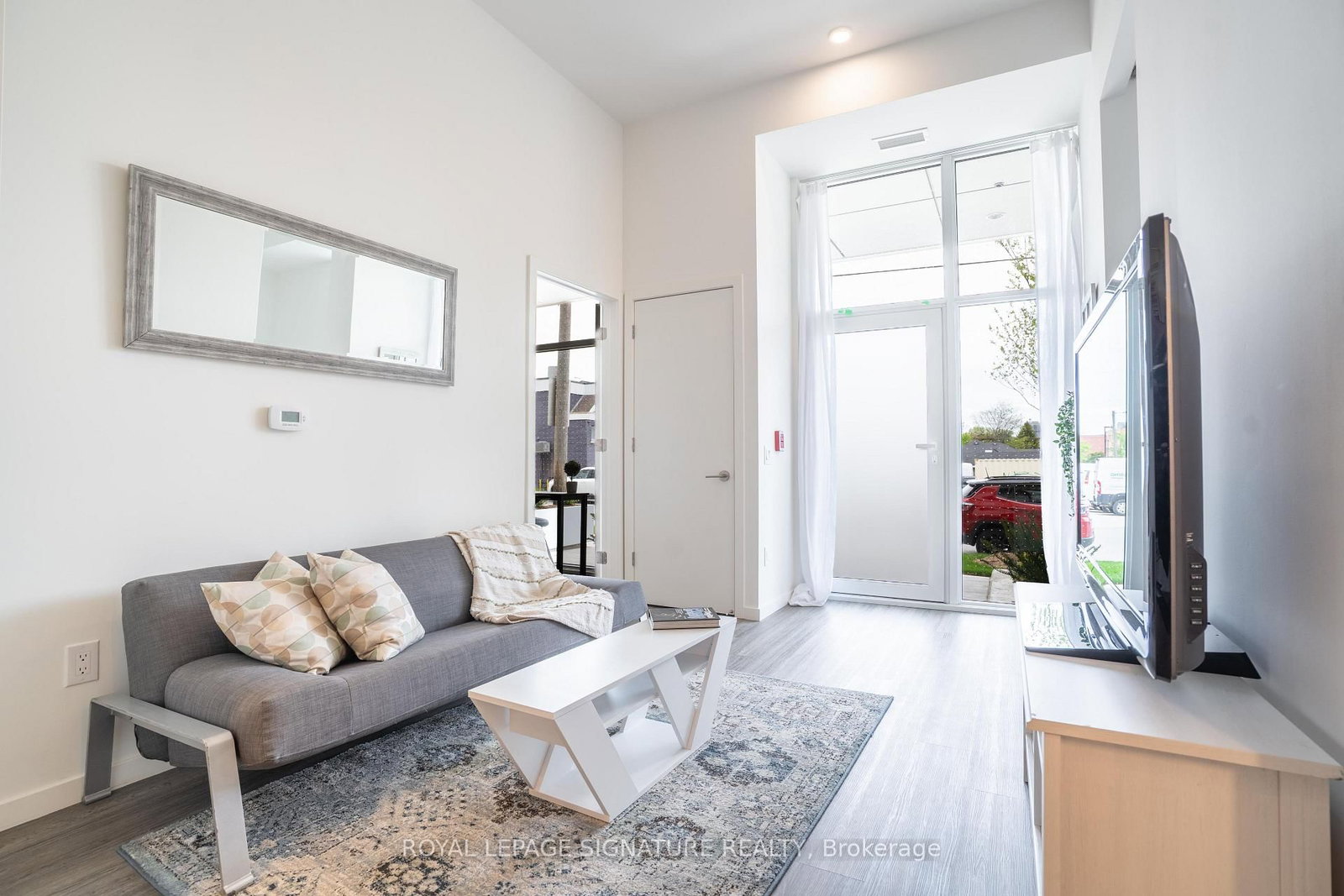 148 Wesley Street | Toronto | Elena Saradidis Group