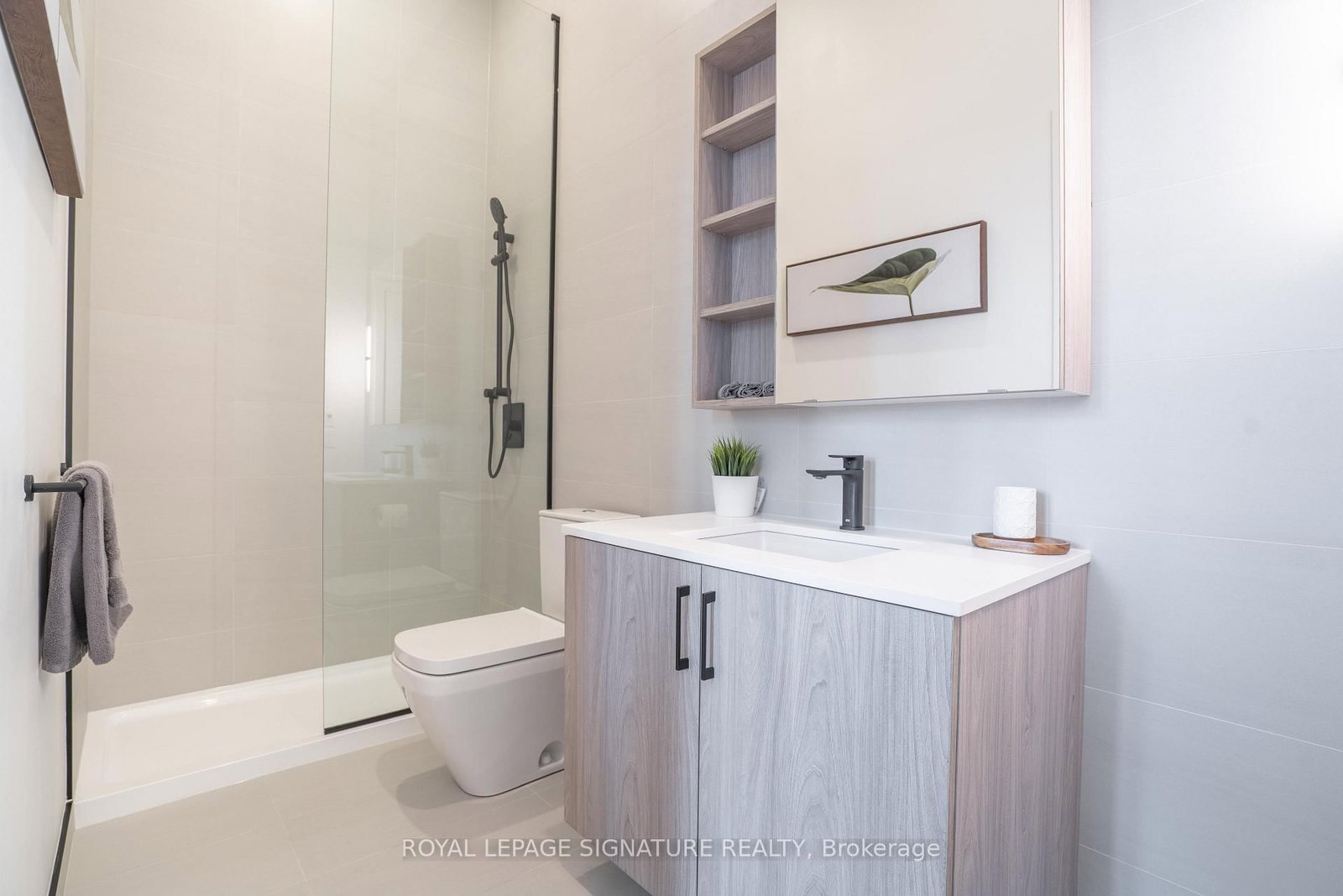 148 Wesley Street | Toronto | Elena Saradidis Group