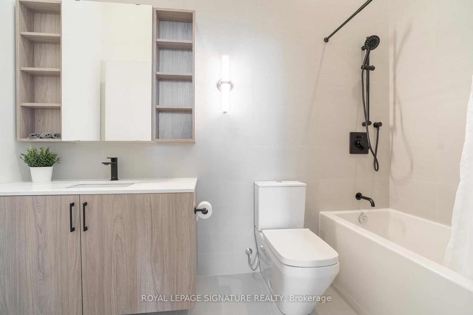 148 Wesley Street | Toronto | Elena Saradidis Group