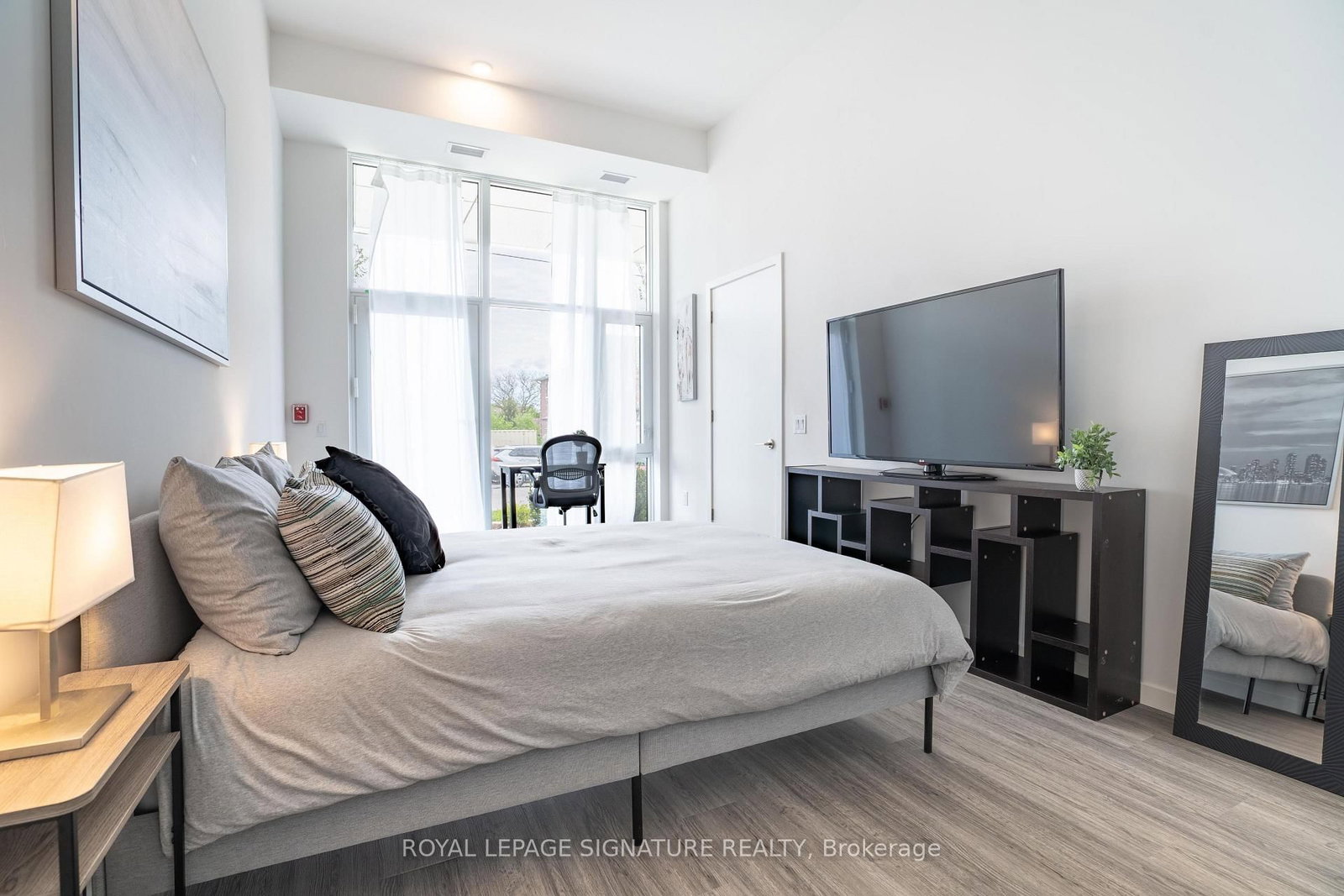 148 Wesley Street | Toronto | Elena Saradidis Group