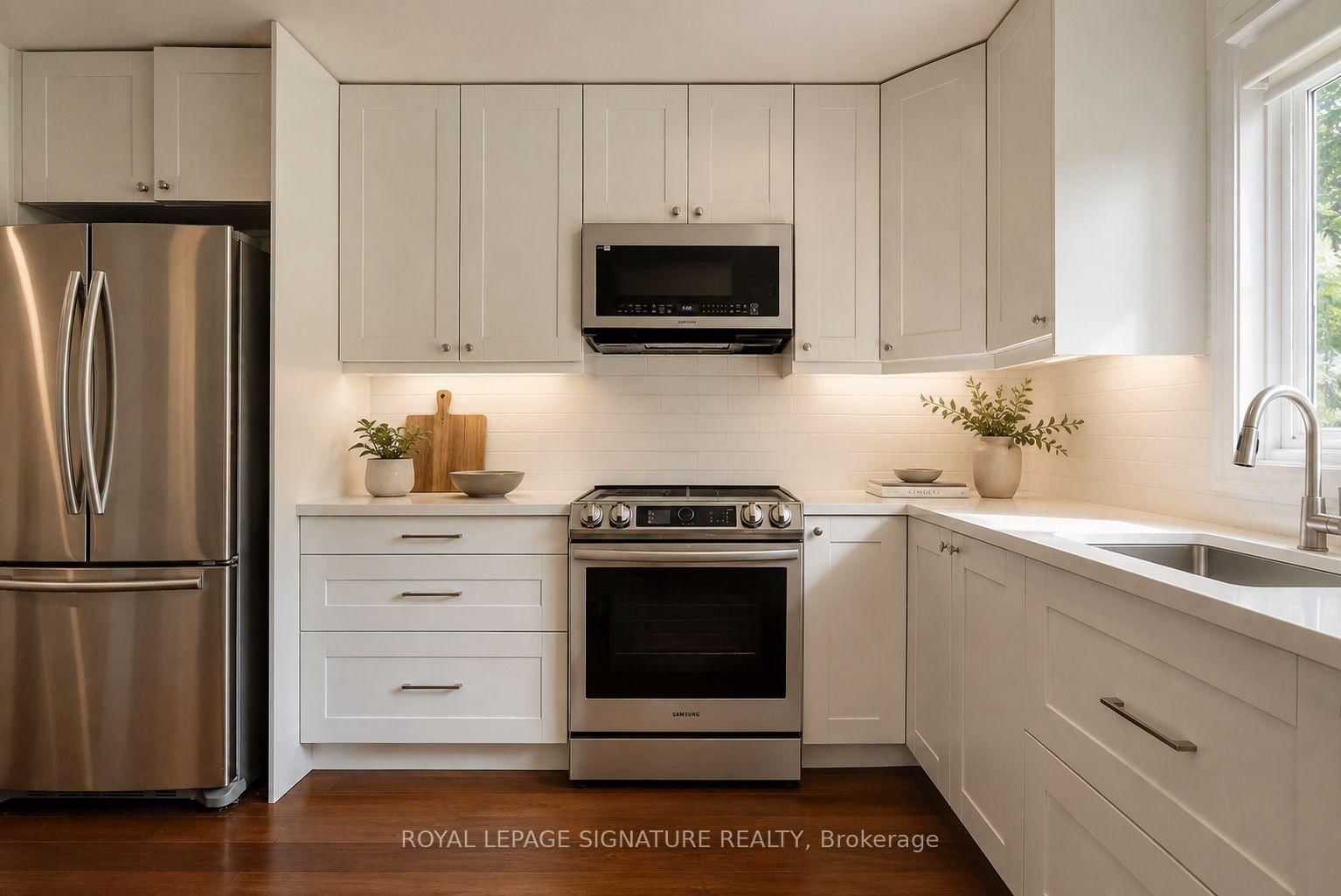 23 West Borough St | Markham | Elena Saradidis Group