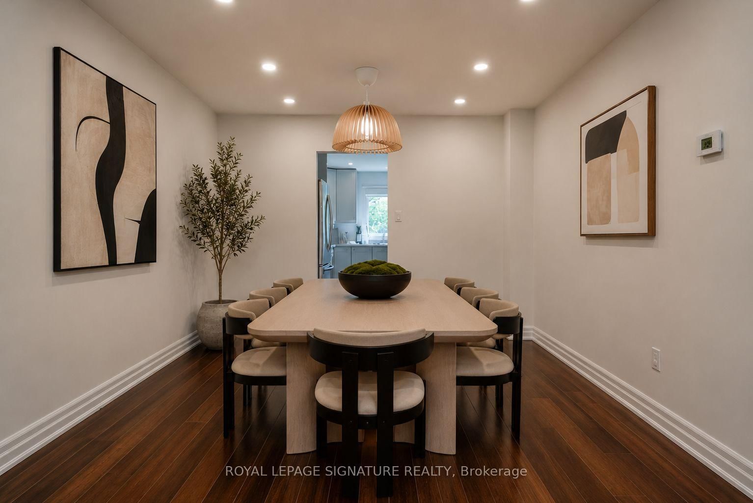 23 West Borough St | Markham | Elena Saradidis Group