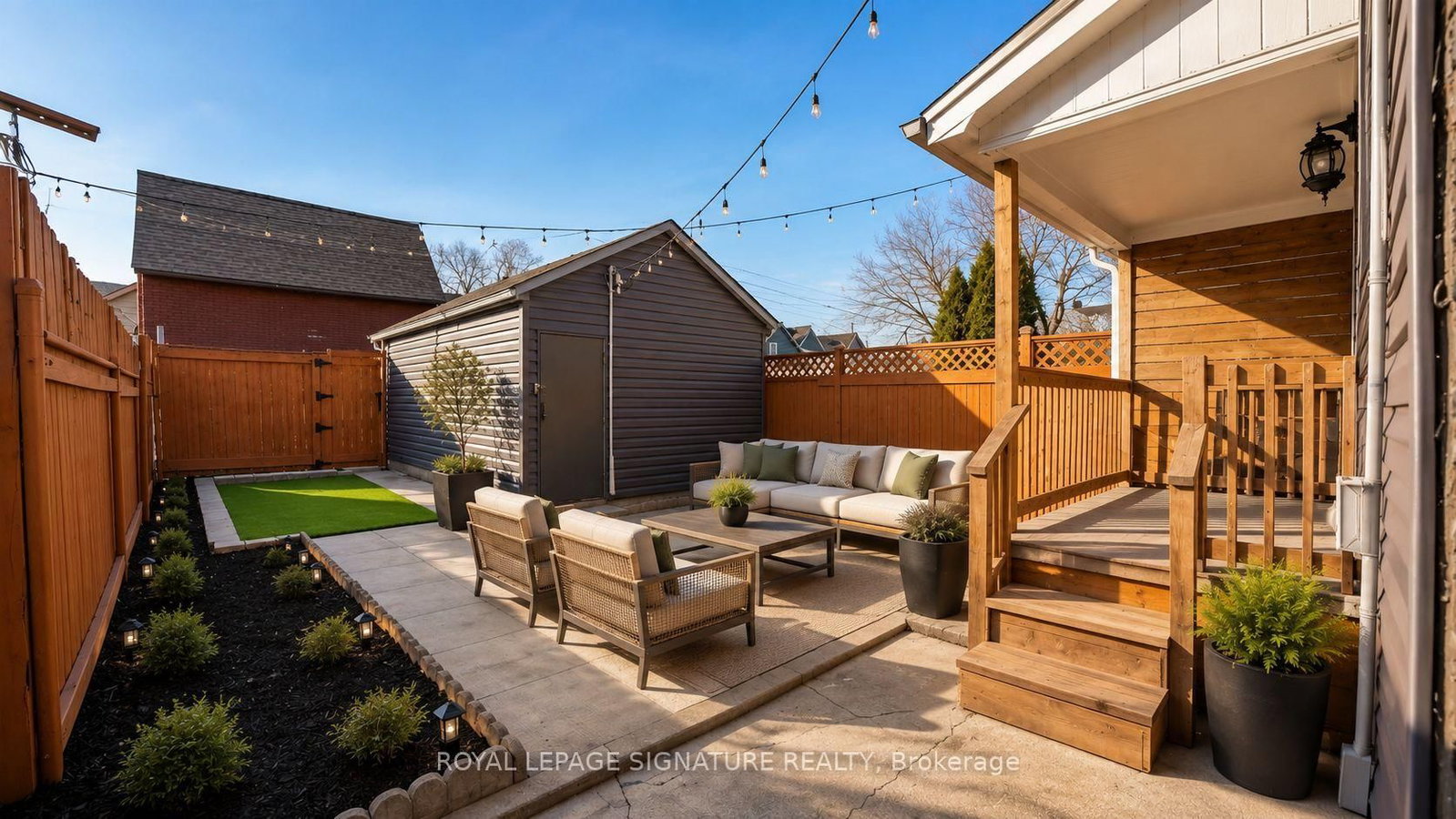 53 1/2 Kinrade Ave | Hamilton | Elena Saradidis Group
