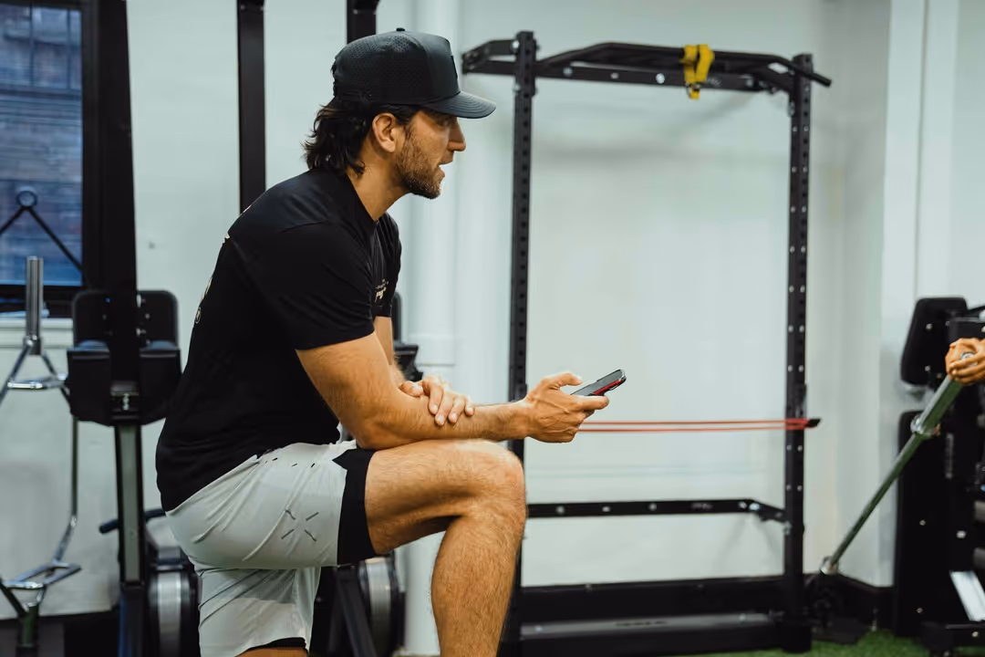 What to Consider When Choosing the Best Bodybuilding App