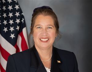 Beth Farnham