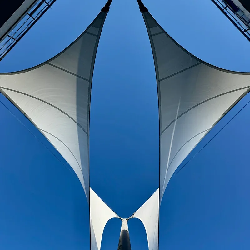 Besondere Perspektive eines Gebäudes