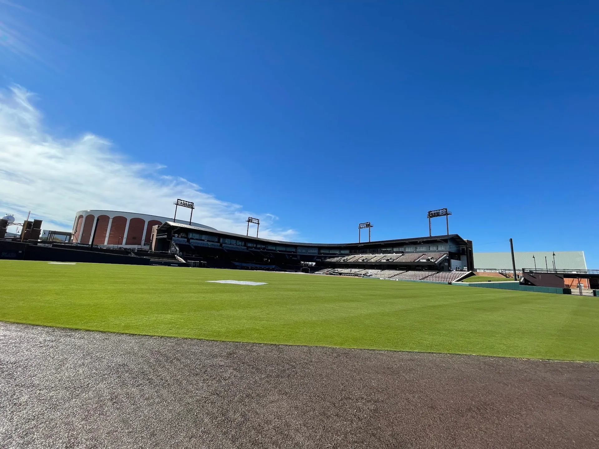 Dudy Noble Field