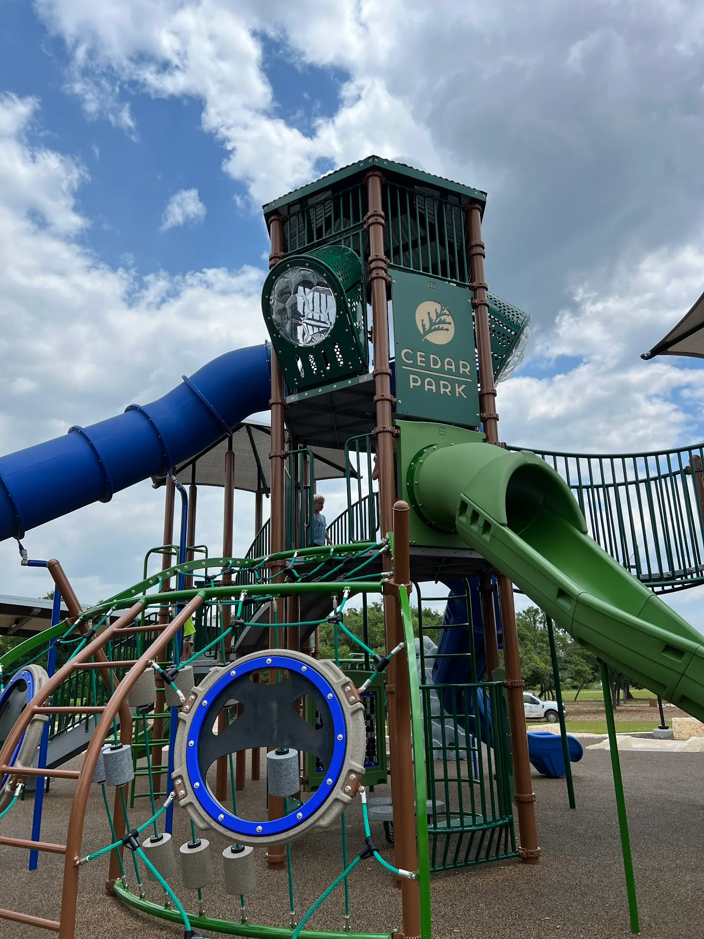 Lakeline Park