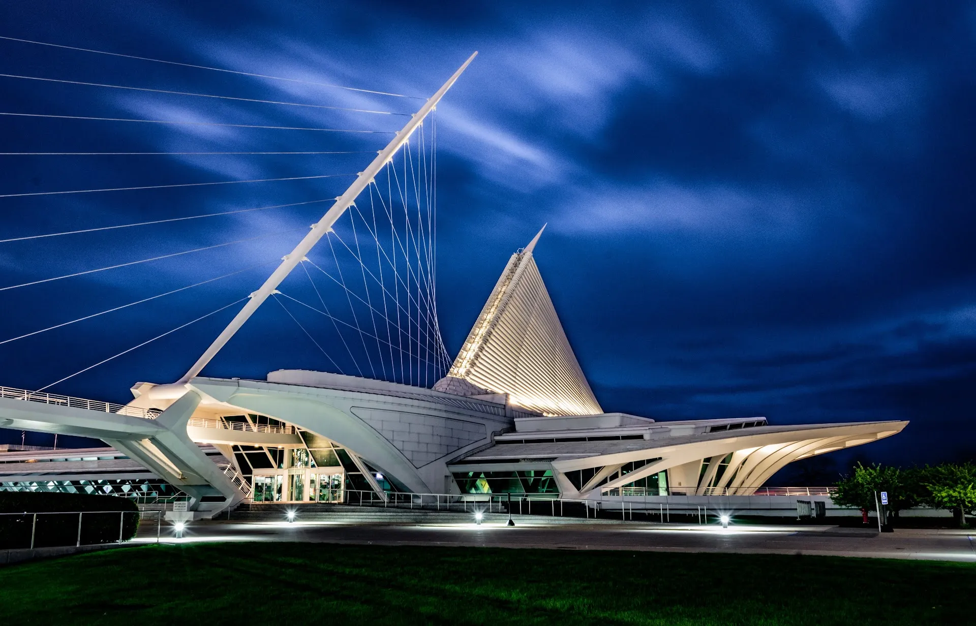 Milwaukee Art Museum