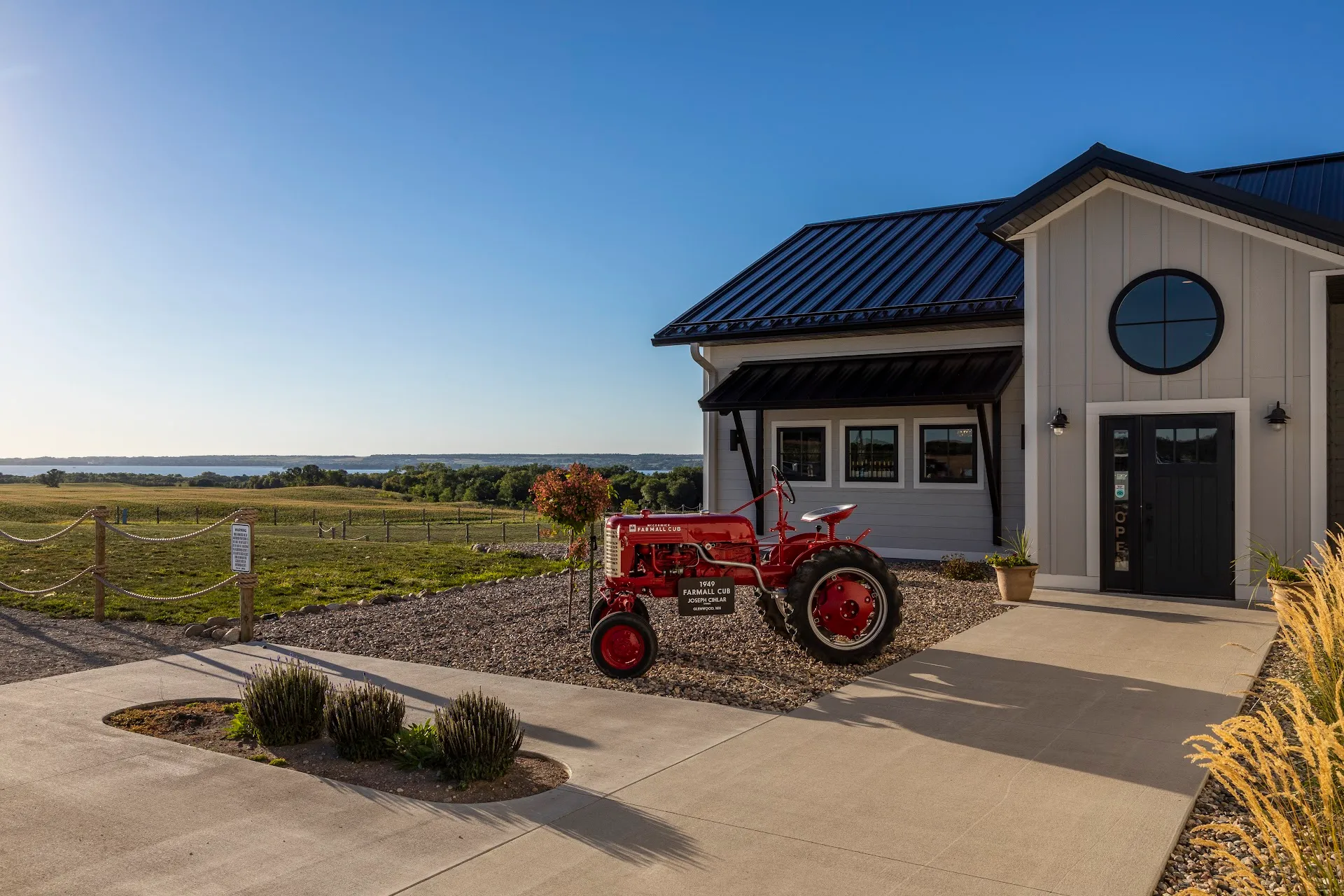Rolling Forks Vineyards