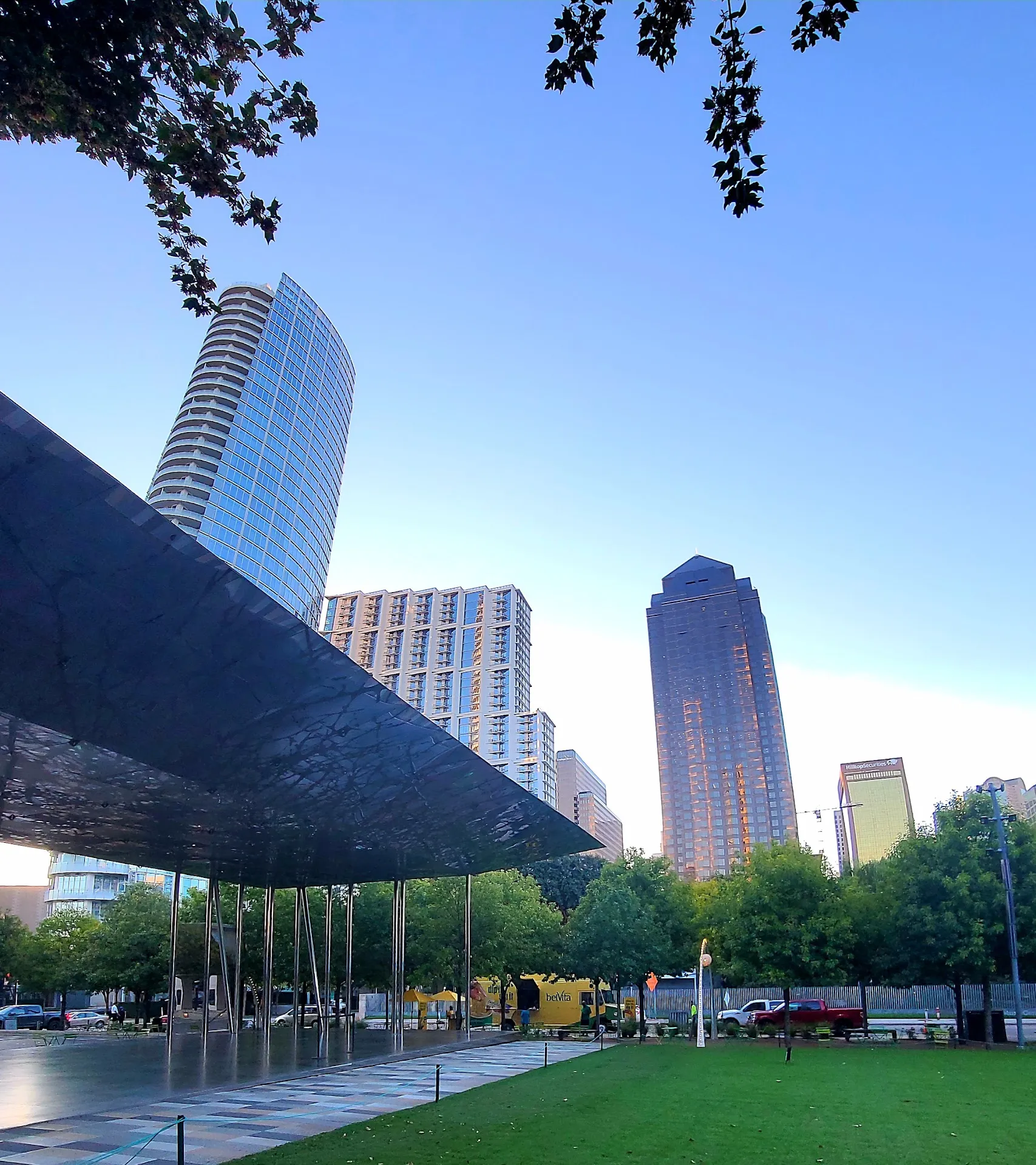 Klyde Warren Park