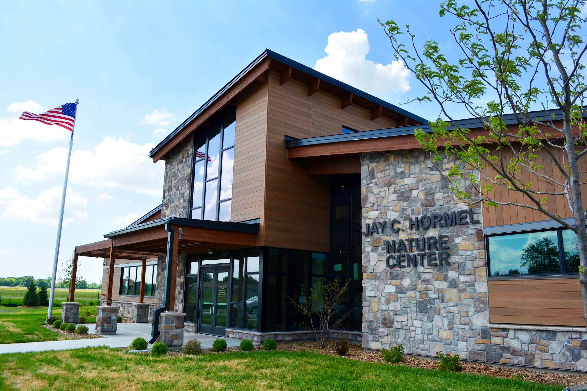Jay C Hormel Nature Center