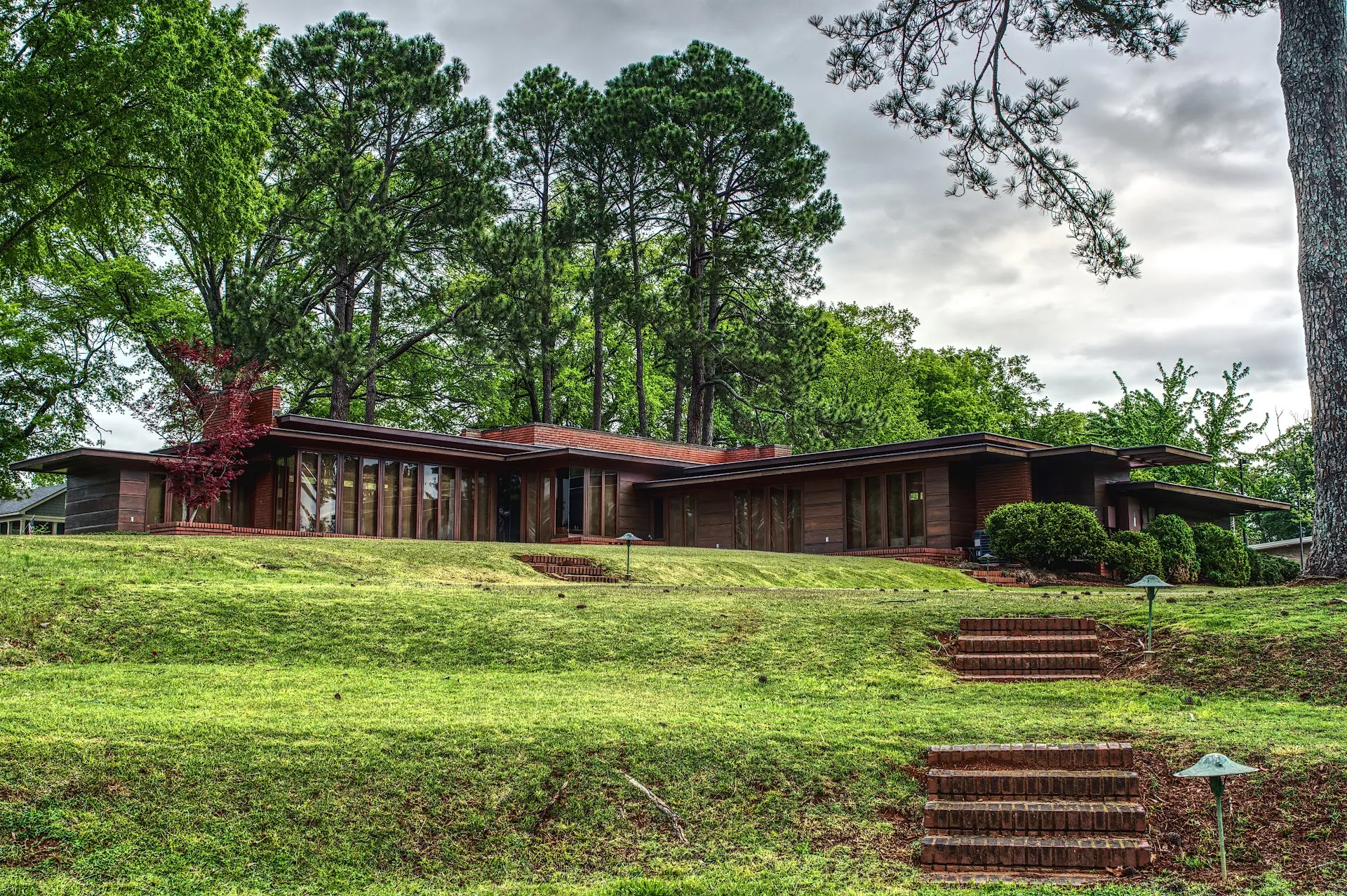 Frank Lloyd Wright - Rosenbaum House Museum