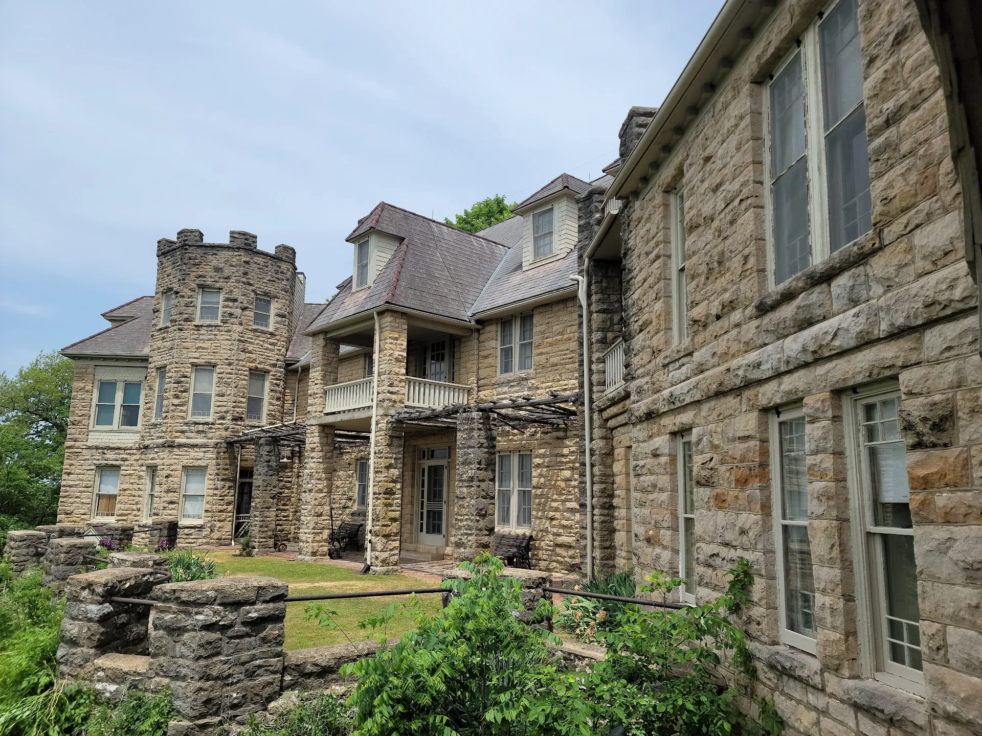 Bothwell Lodge State Historic Site