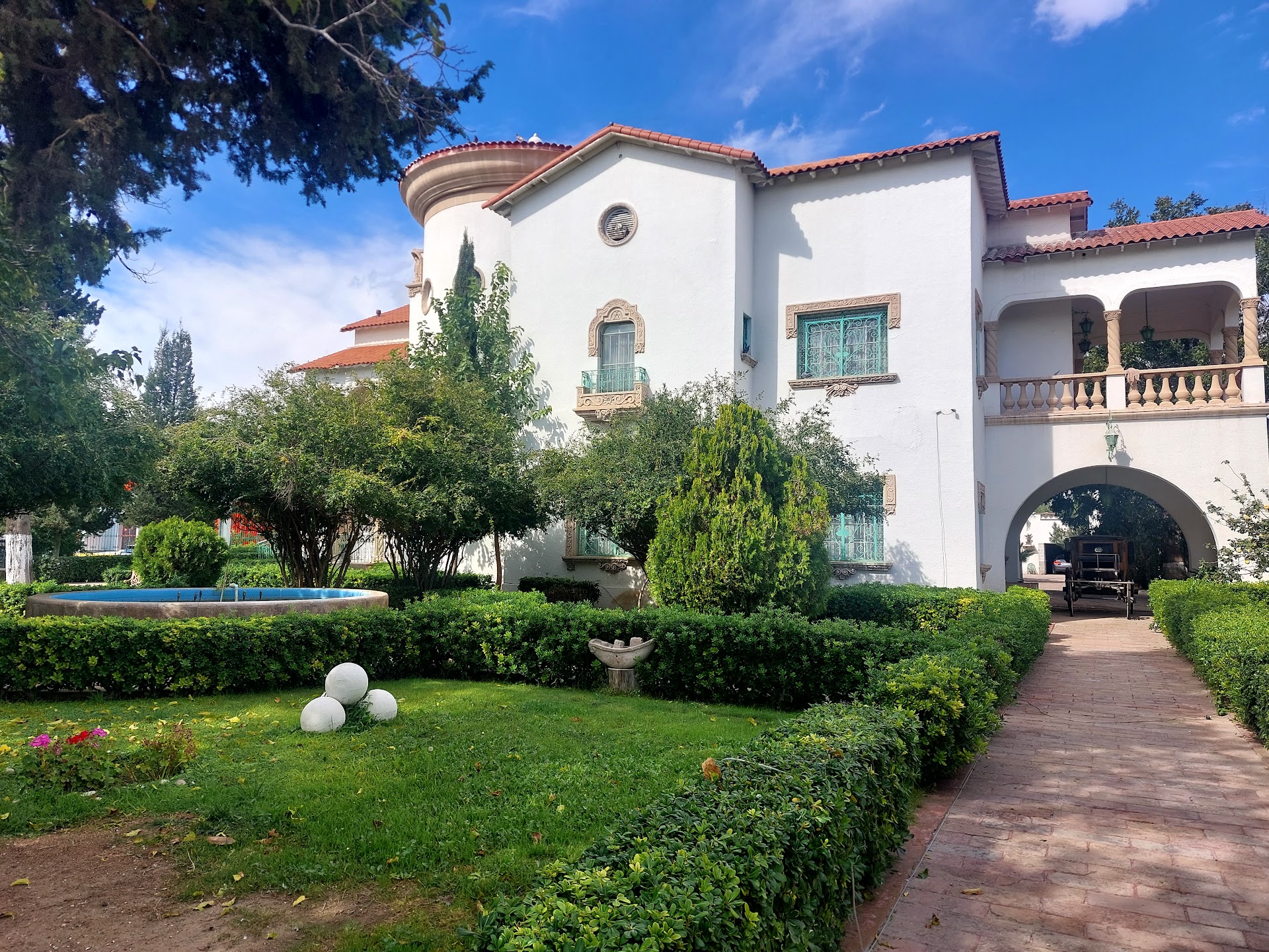 Casa De Juan Gabriel