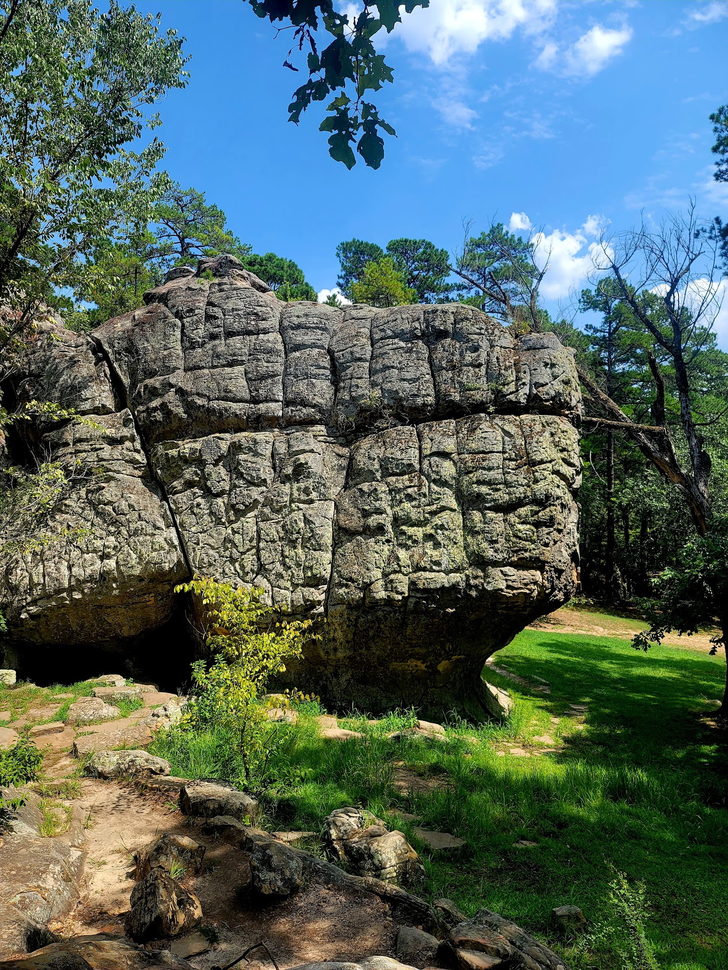 Robbers Cave