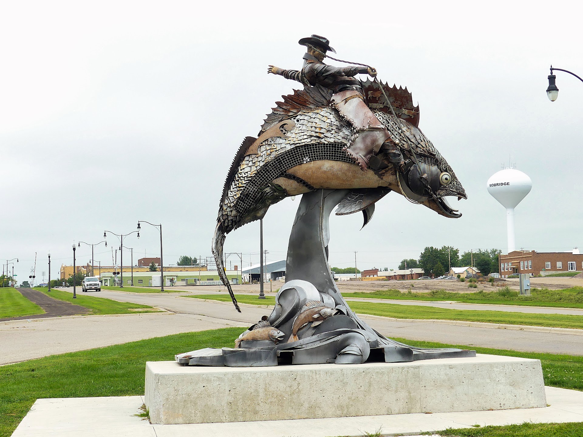 Walleye Up Statue
