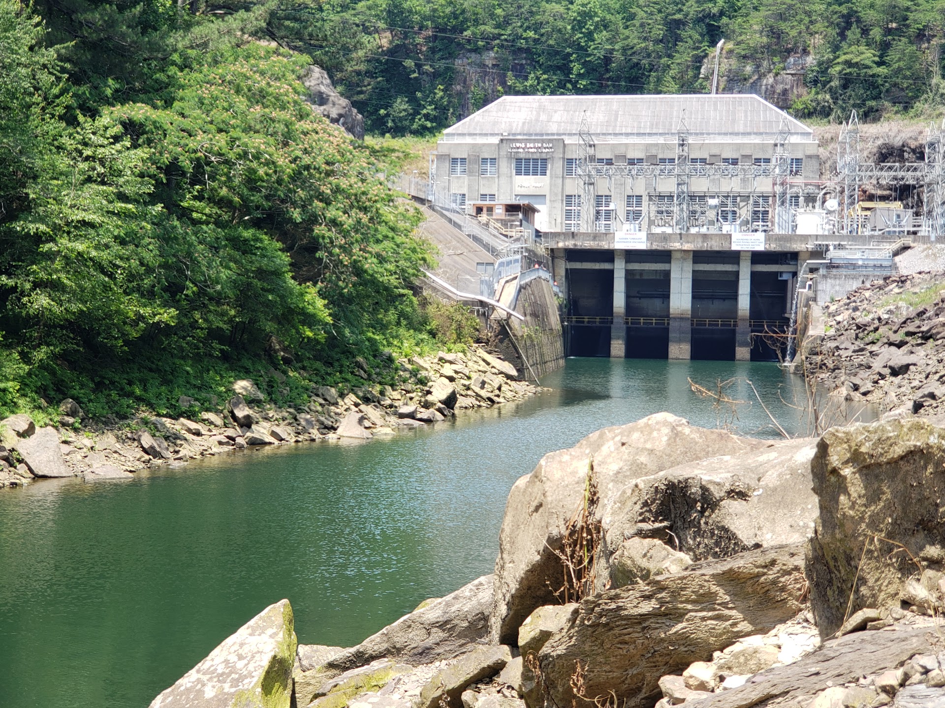Smith Lake Dam