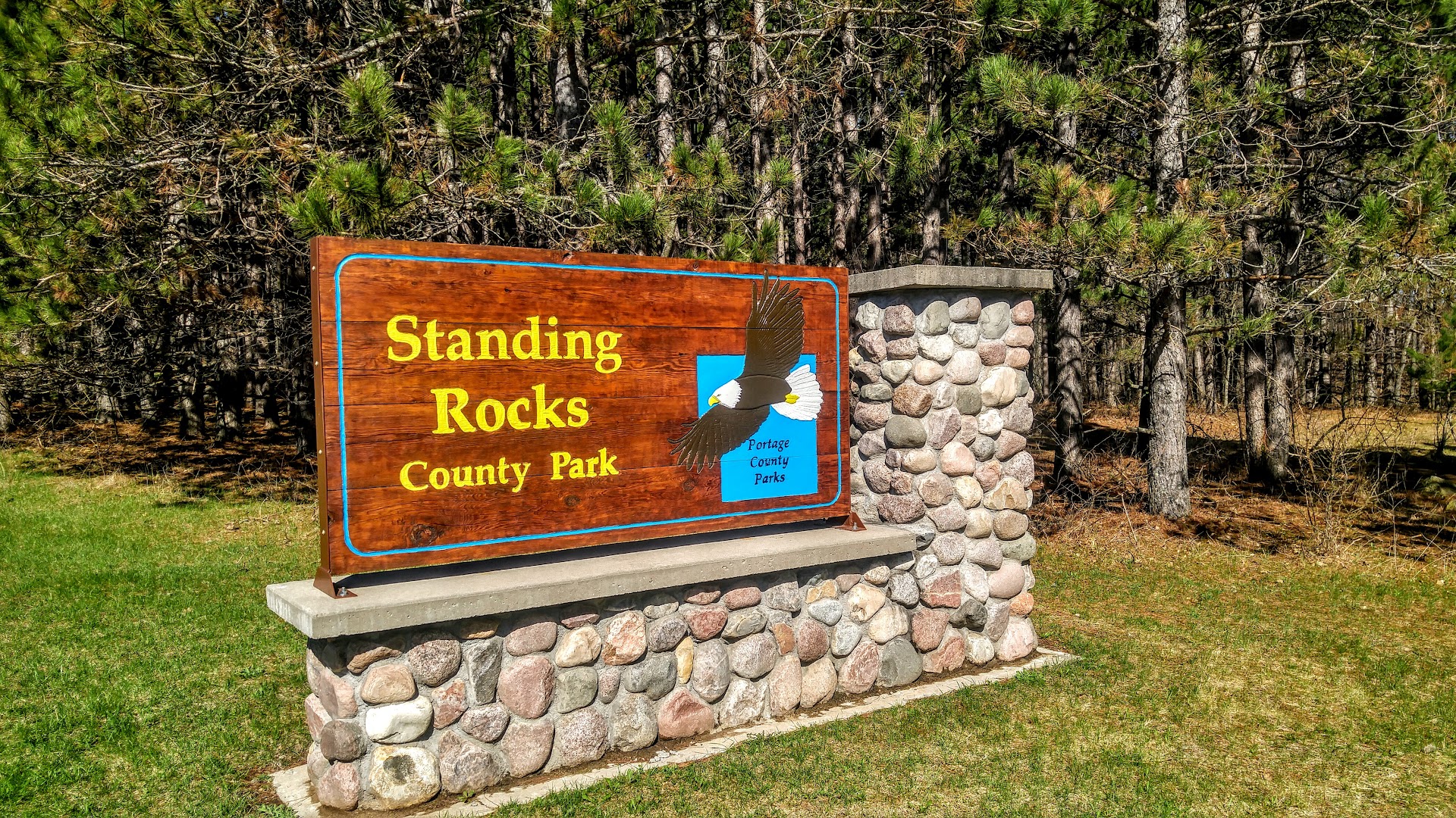 Standing Rocks County Park & Winter Recreation Area