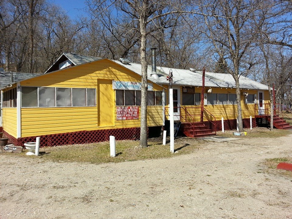 Red Willow Resort