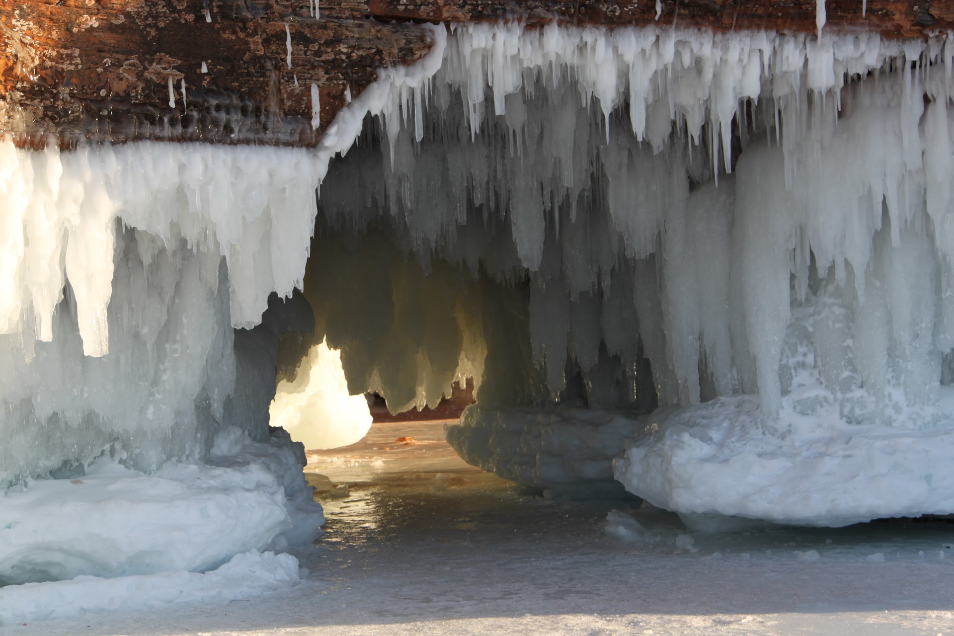 Apostle Islands National Lakeshore Mainland Sea Caves