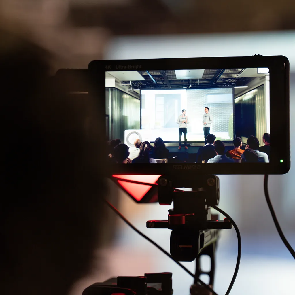 Bild von der Enpal Wärmepumpen-Vorstellung für die Presse