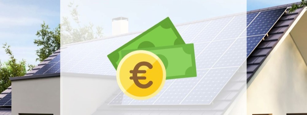 Vermarktsungspauschale Icon mit Haus und PV-Anlage im Hintergrund