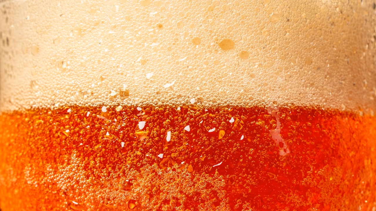 Chica relajada en un Spa Turístico. Rosarito, Baja California