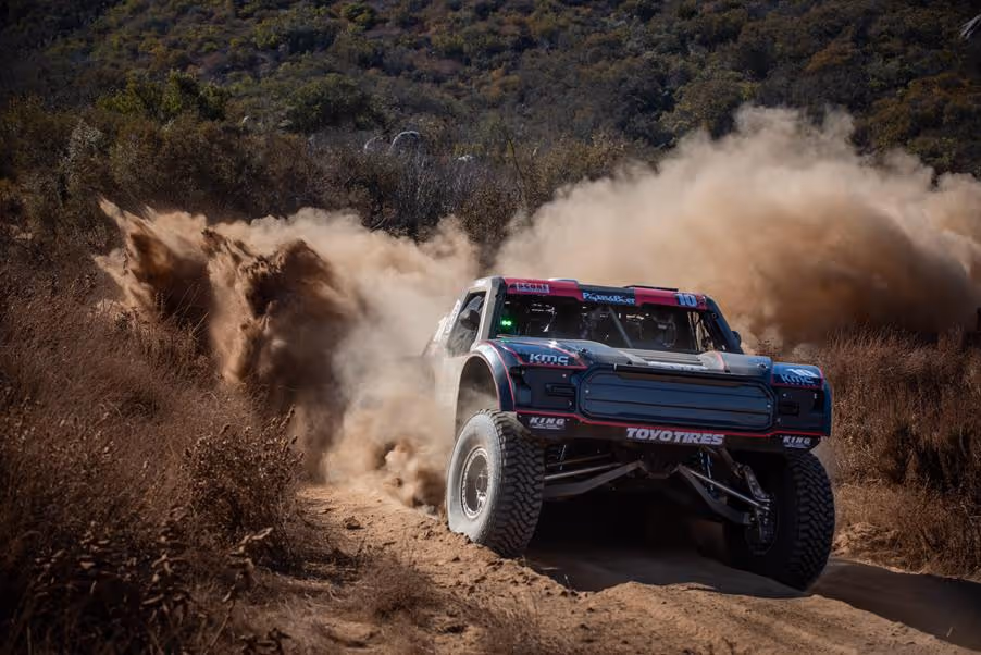 Chica relajada en un Spa Turístico. Rosarito, Baja California