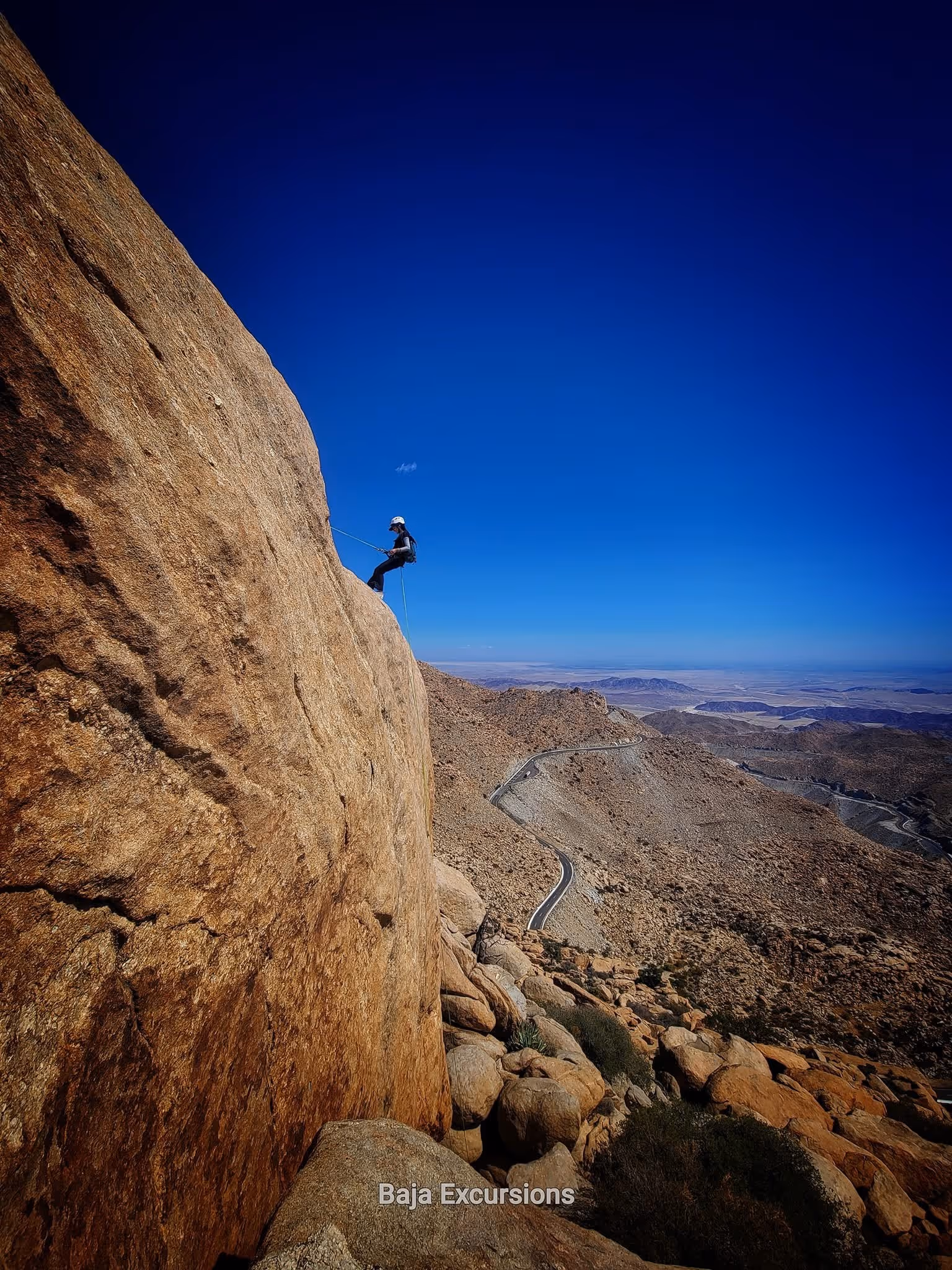 Chica relajada en un Spa Turístico. Rosarito, Baja California