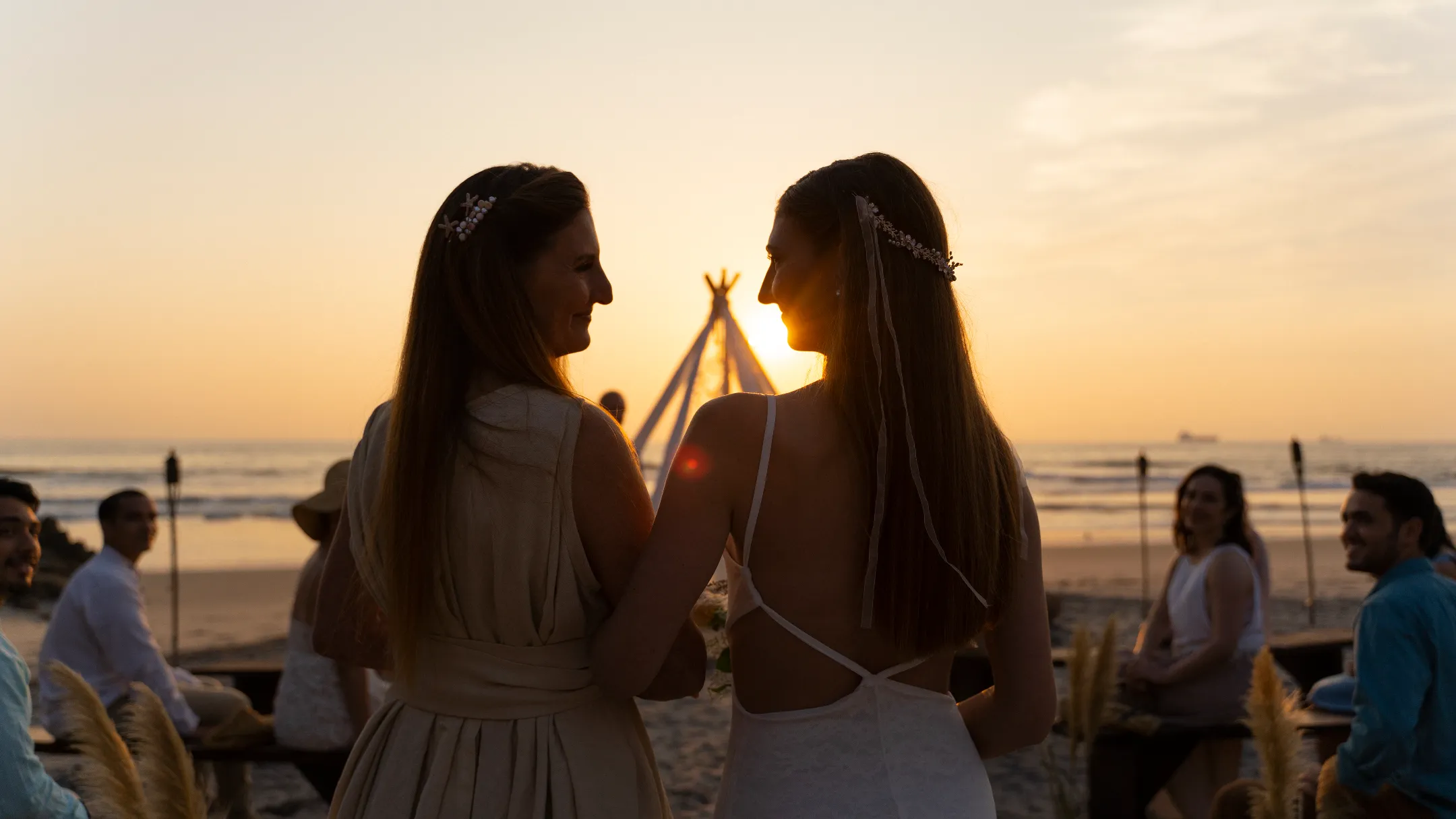 ¿Felices para siempre? Solo en Rosarito