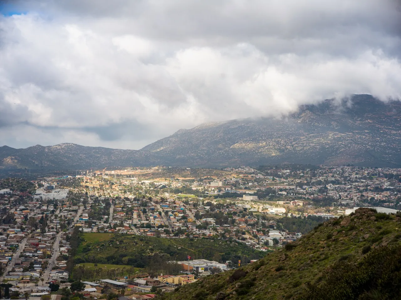 Tecate Bajo Cero: Escapada Mágica al Corazón Frío de Baja California
