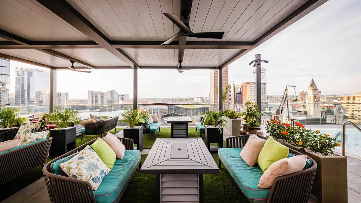 Hotel outdoor spaces have the potential to drive guest satisfaction. Innvision can help.