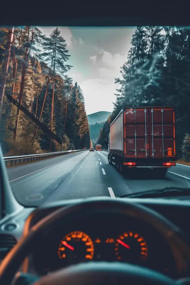 Bend, Oregon Windshield Repair vs. Replacement: Your Guide to Cost, Safety, and Service