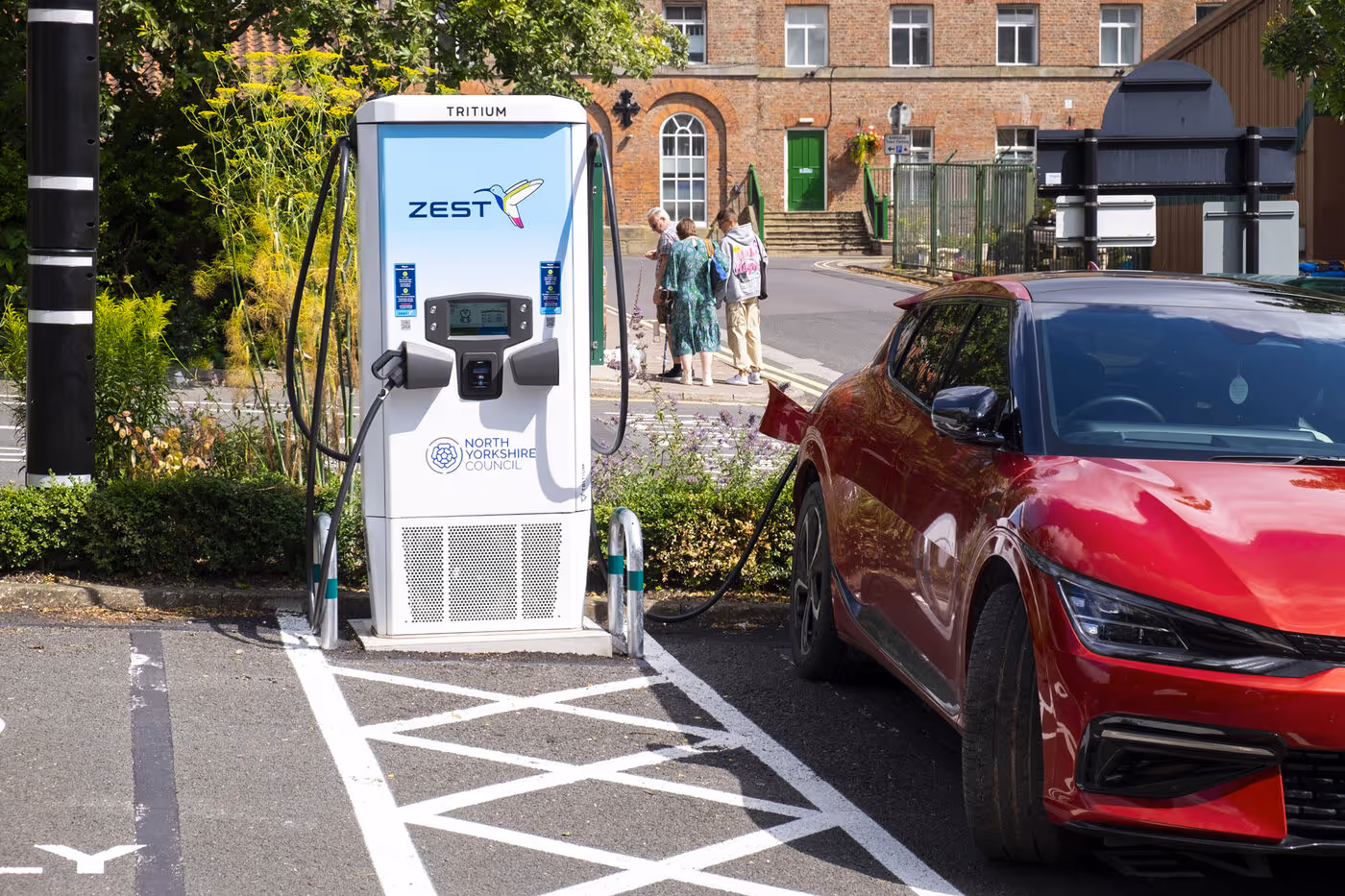 Zest charger in sunny North Yorkshire car park